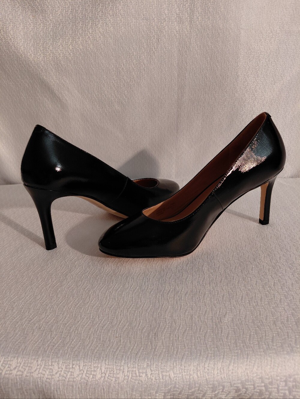 Cole Haan Classic Black Patent Leather Women's Pumps Size 7 1/2 New - Picture 4 of 7